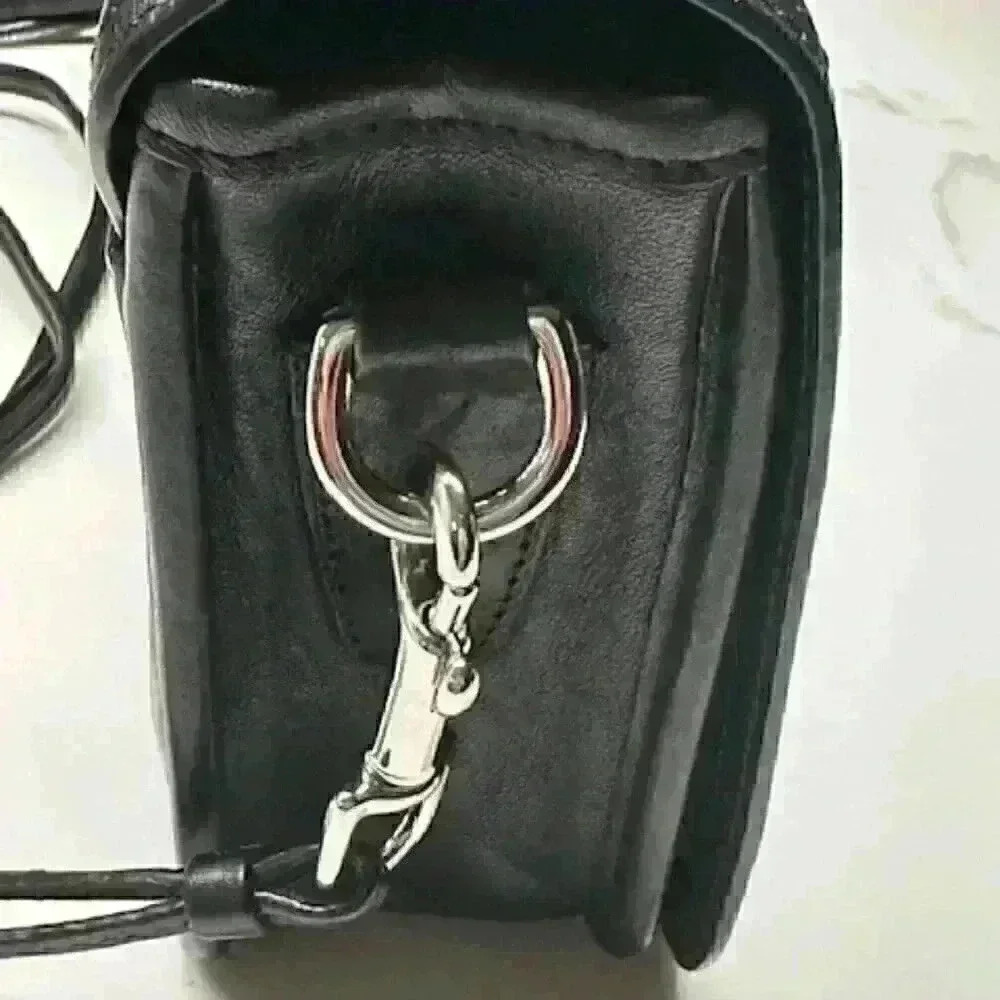 Coach Penelope 23403 Black Leather Turnlock Flap Crossbody Shoulder Bag Purse - Picture 5 of 13